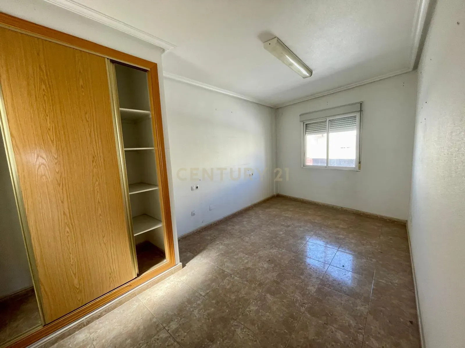 Duplex Moderno com Terraço e Varanda em Alacant/Alicante - Image 15